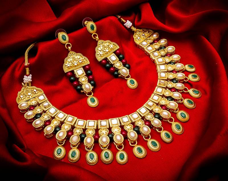 multicolor Traditinal Gold Plated Alloy Necklace