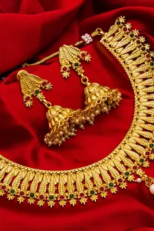 multicolor Traditinal Gold Plated Alloy Necklace