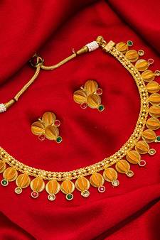 multicolor Traditinal Gold Plated Alloy Necklace