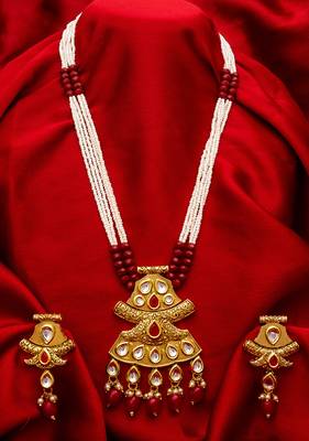 multicolor Traditinal Gold Plated Alloy Necklace 1