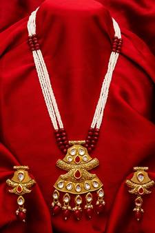 multicolor Traditinal Gold Plated Alloy Necklace