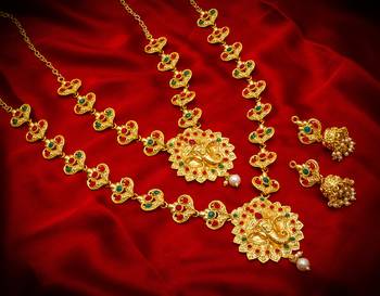 multicolor Traditinal Gold Plated Alloy Necklace 1