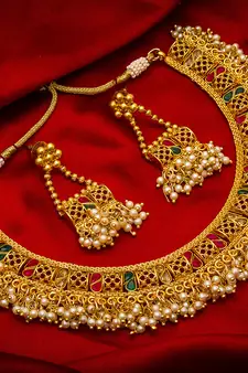 multicolor Traditinal Gold Plated Alloy Necklace