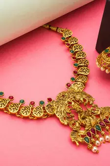 multicolor Traditinal Gold Plated Alloy Necklace