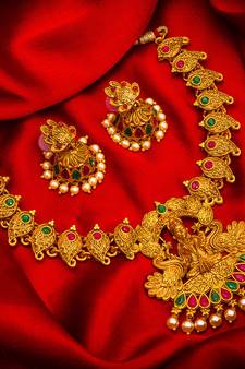 multicolor Traditinal Gold Plated Alloy Necklace