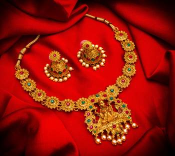 multicolor Traditinal Gold Plated Alloy Necklace 1