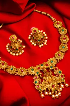 multicolor Traditinal Gold Plated Alloy Necklace