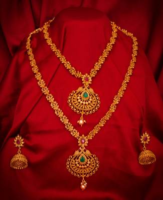 multicolor Traditinal Gold Plated Alloy Necklace 1