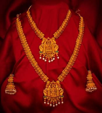 multicolor Traditinal Gold Plated Alloy Necklace 1