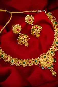 multicolor Traditinal Gold Plated Alloy Necklace