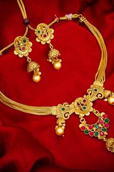 multicolor Traditinal Gold Plated Alloy Necklace