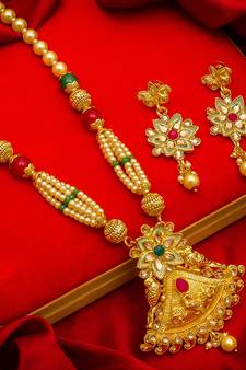 multicolor Traditinal Gold Plated Alloy Necklace