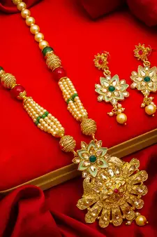 multicolor Traditinal Gold Plated Alloy Necklace