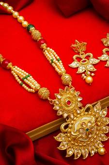 multicolor Traditinal Gold Plated Alloy Necklace