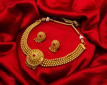 multicolor Traditinal Gold Plated Alloy Necklace 1