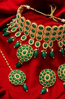 multicolor Traditinal Gold Plated Alloy Necklace