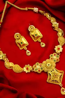 multicolor Traditinal Gold Plated Alloy Necklace