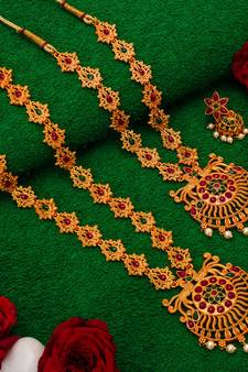 multicolor Traditinal Gold Plated Alloy Necklace