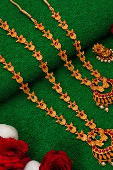 multicolor Traditinal Gold Plated Alloy Necklace