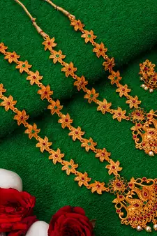 multicolor Traditinal Gold Plated Alloy Necklace