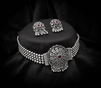 multicolor Traditinal silver Plated Alloy Necklace 1