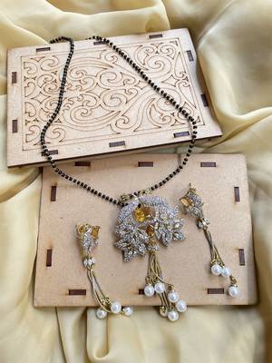 Gold mangalsutra 1