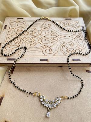 Gold mangalsutra 1