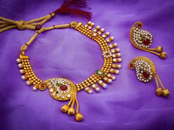 multicolor Traditinal Gold Plated Alloy Necklace 1