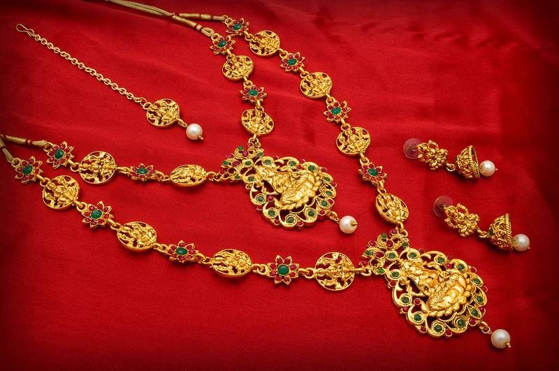 multicolor Traditinal Gold Plated Alloy Necklace