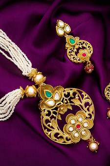 multicolor Traditinal Gold Plated Alloy Necklace