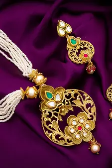 multicolor Traditinal Gold Plated Alloy Necklace