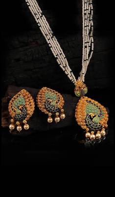 Peackock Shaped Gold Plated Necklace Set 1