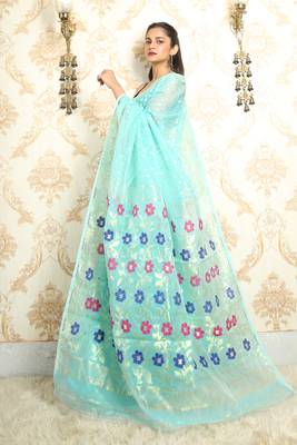 Sea Green Jamdani Saree With All Over Golden Butta Without Blouse 3
