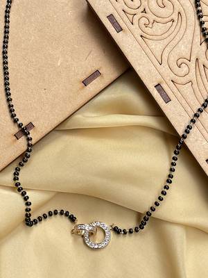 Gold mangalsutra 1
