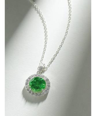 Elegant Emerald Pendant (with chain) in 925 silver 2