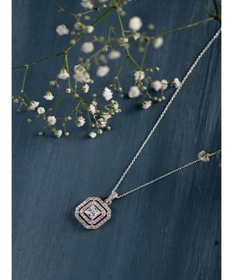 Double Halo Solitaire Pendant (With Chain) in 925 silver 1