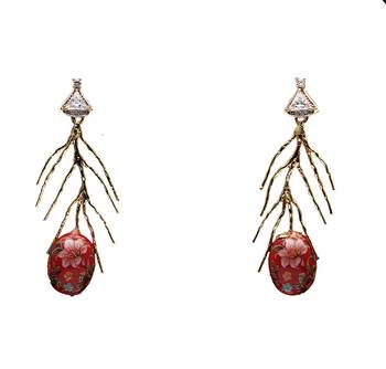 Red beaded jewellery Brass Copper   pair of Earrings 1