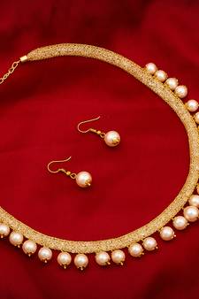 multicolor Traditinal Gold Plated Alloy Necklace