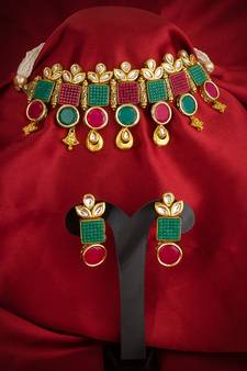 multicolor Traditinal Gold Plated Alloy Necklace