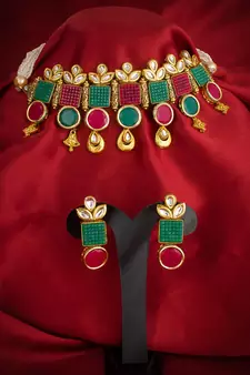 multicolor Traditinal Gold Plated Alloy Necklace