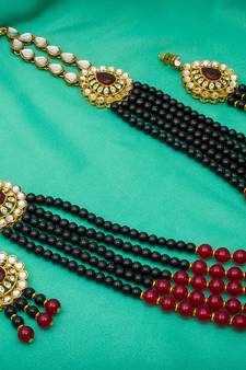 multicolor Traditinal Gold Plated Alloy Necklace