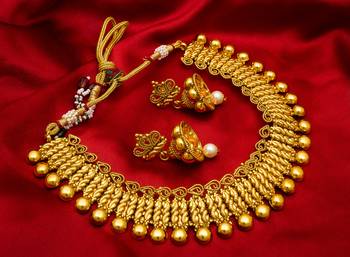 multicolor Traditinal Gold Plated Alloy Necklace 1