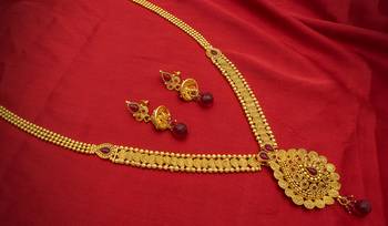multicolor Traditinal Gold Plated Alloy Necklace 1