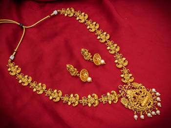 multicolor Traditinal Gold Plated Alloy Necklace 1
