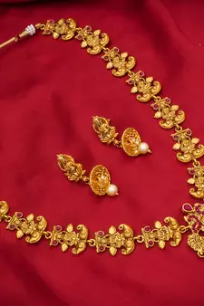 multicolor Traditinal Gold Plated Alloy Necklace