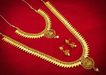 multicolor Traditinal Gold Plated Alloy Necklace 1