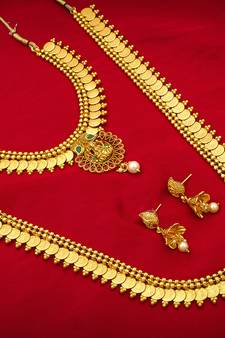 multicolor Traditinal Gold Plated Alloy Necklace