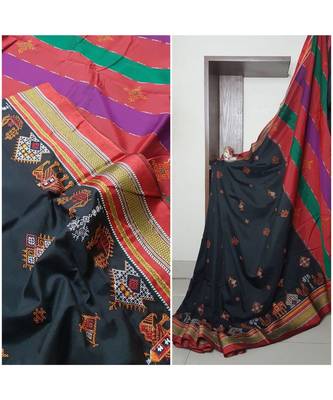 black blended cotton embroidered   saree with blouse 2