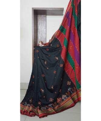 black blended cotton embroidered   saree with blouse 1