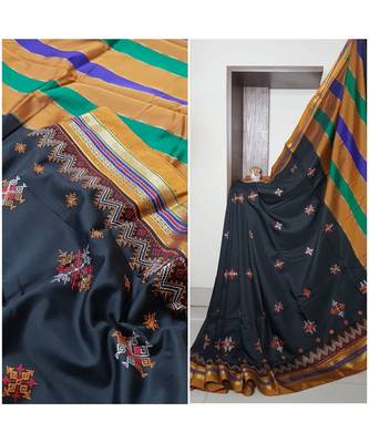 black blended cotton embroidered   saree with blouse 2